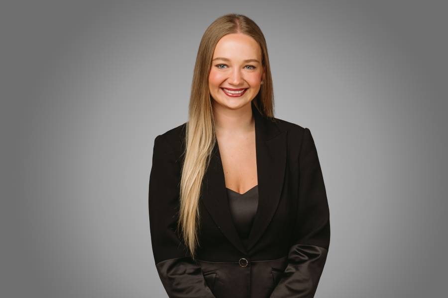 Eliza  Lay